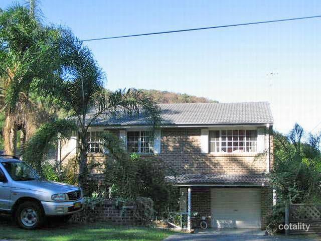 13 Goondi Cl, Horsfield Bay, NSW 2256