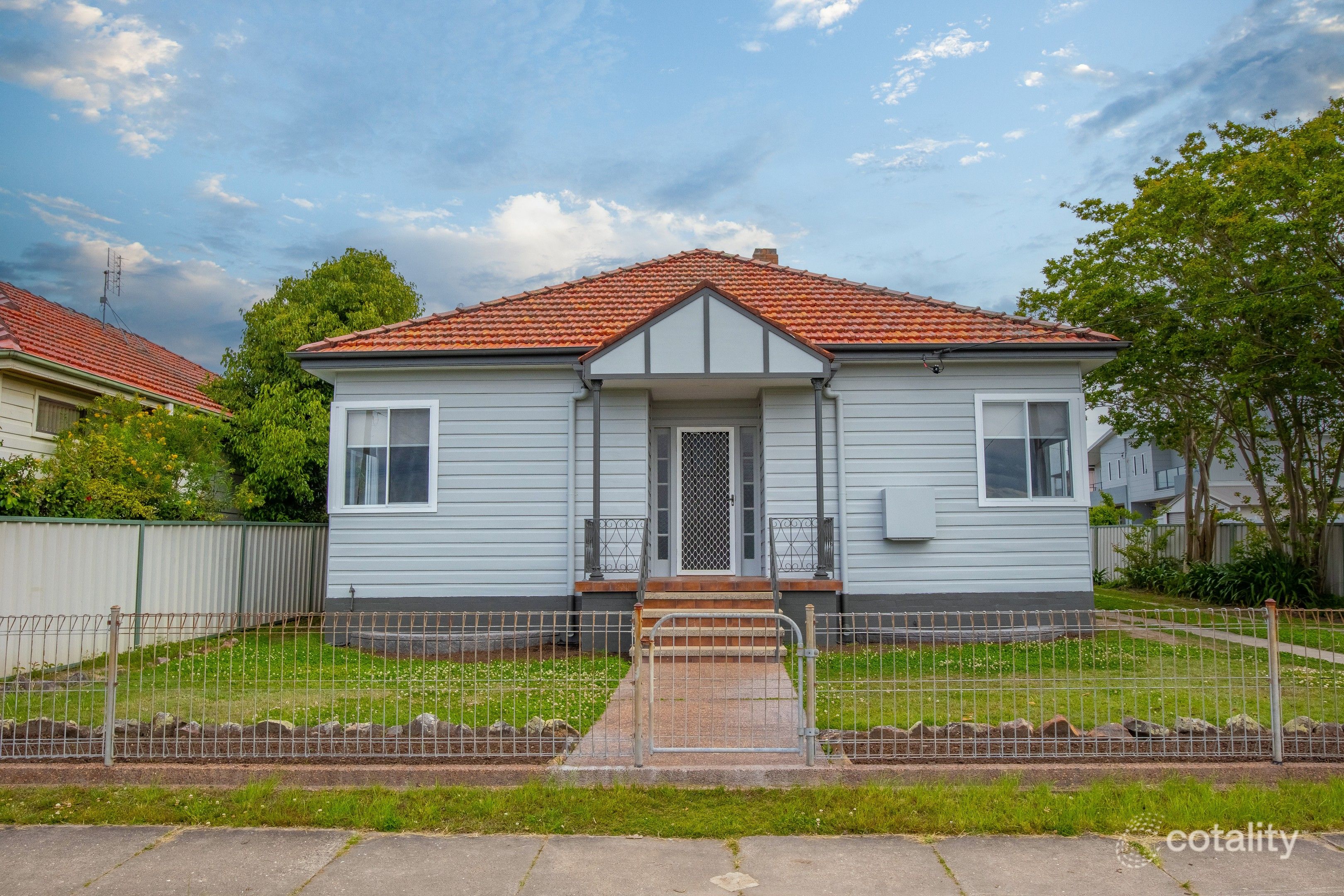11 Moate St, Georgetown, NSW 2298