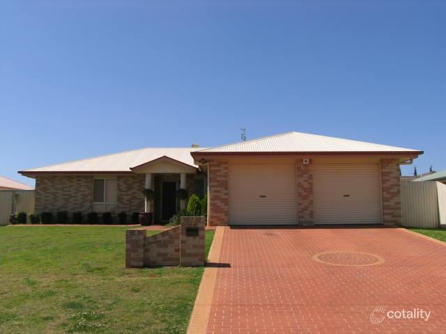 8 Gregory Ct, Highfields, QLD 4352
