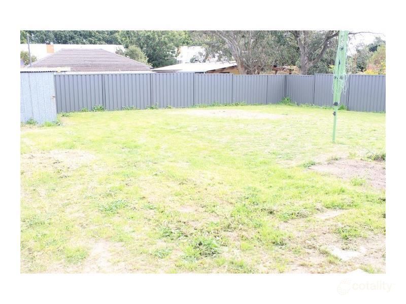 11 Gregory Way, Coolbellup, WA 6163