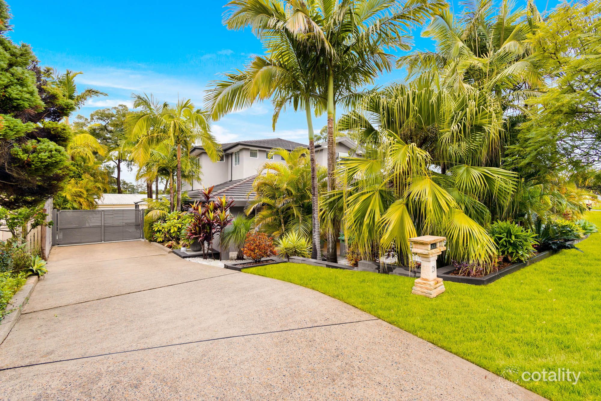 21 Francine St, Seven Hills, NSW 2147