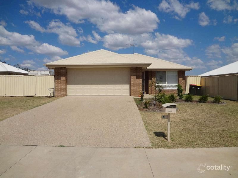 31 Lakeside Dr, Emerald, QLD 4720