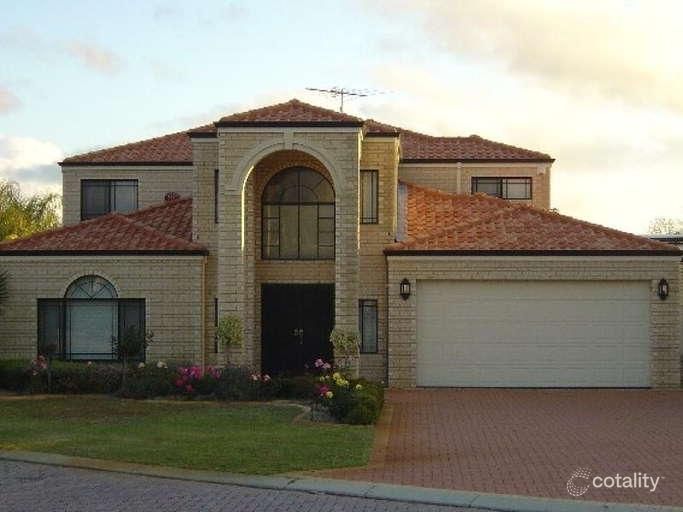 4 Law Ct, Winthrop, WA 6150