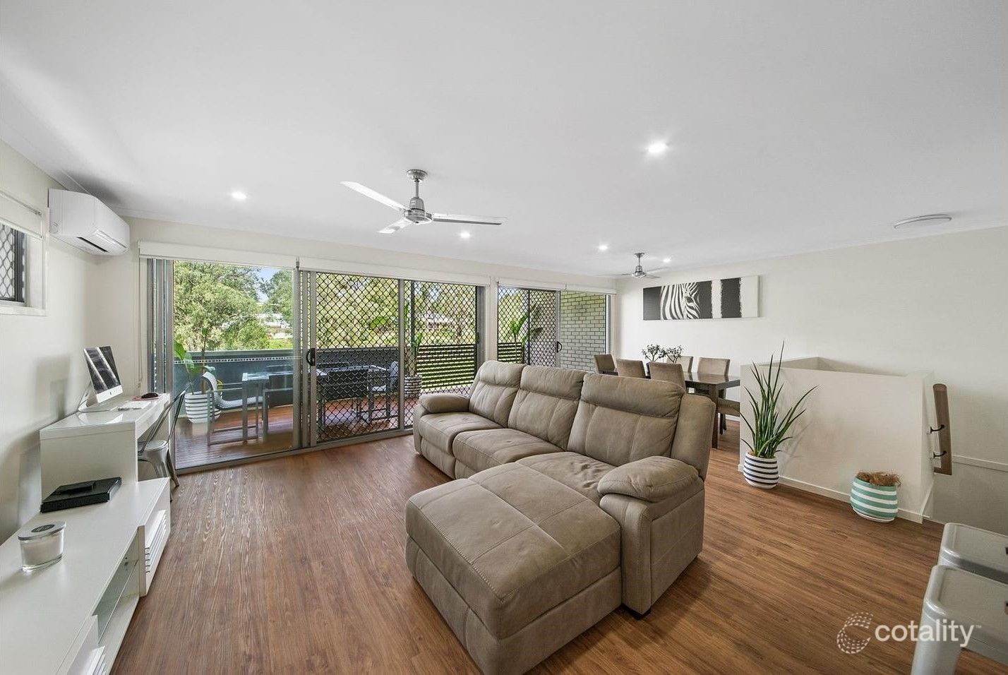 2/111 Soames St, Everton Park, QLD 4053