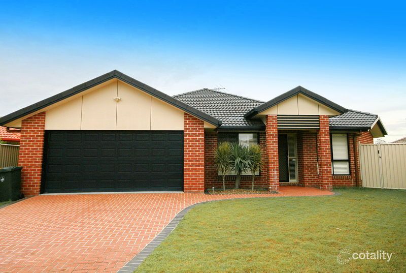 8 Malia Ct, Wynnum West, QLD 4178