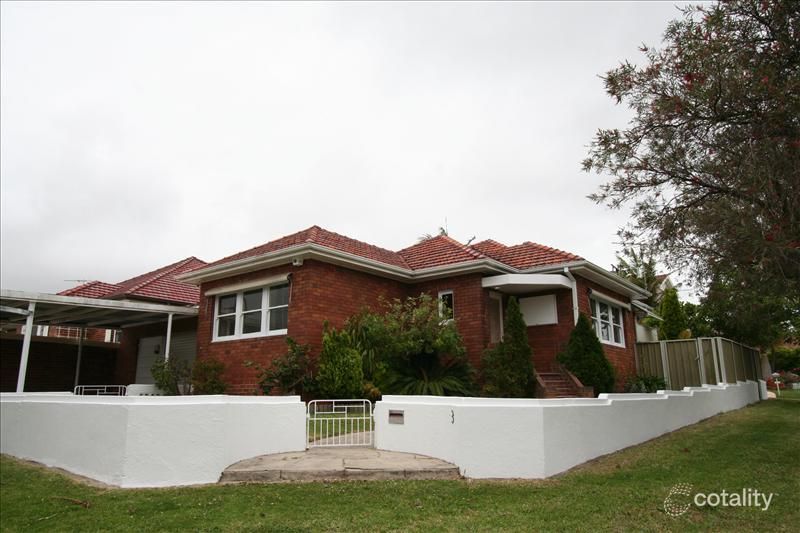 3 Macdonald Cres, Bexley North, NSW 2207