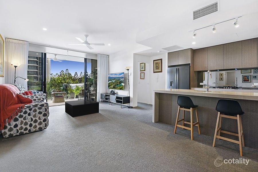 2013/21 Ross St, Benowa, QLD 4217