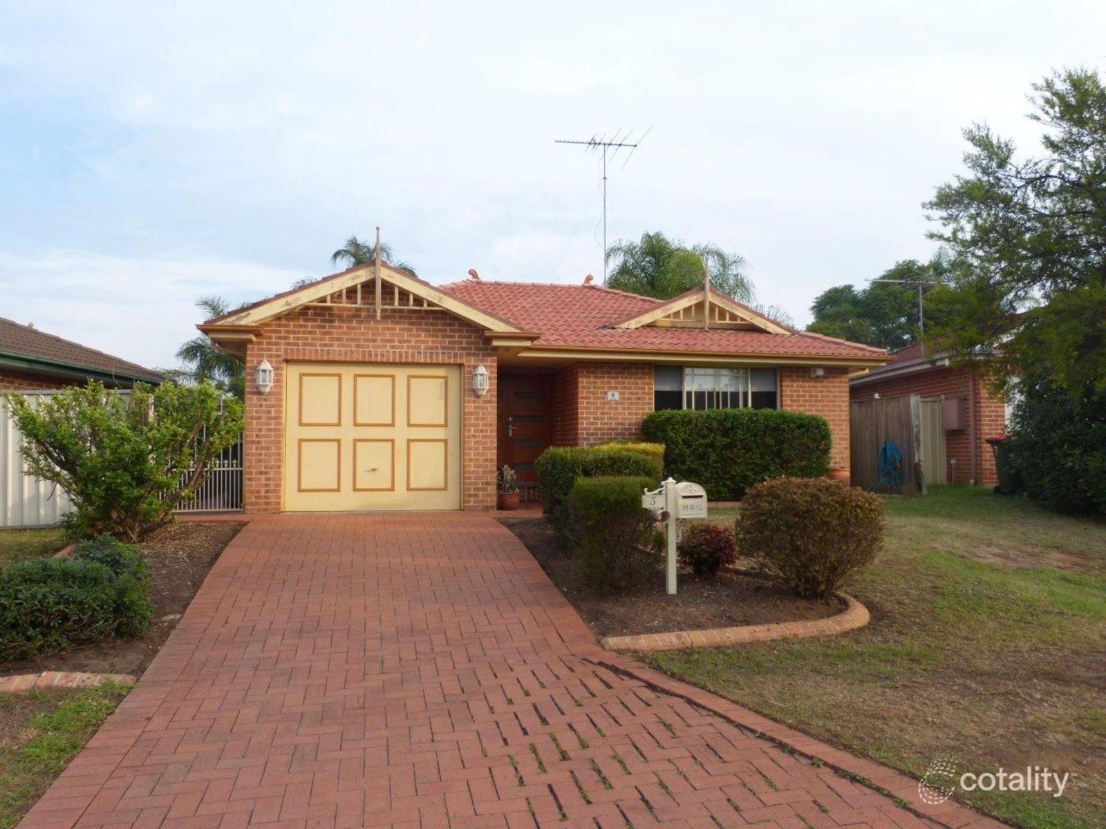 5 Loretta Pl, Glendenning, NSW 2761