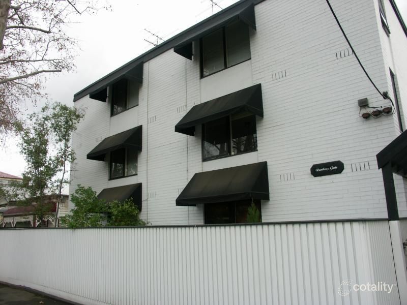 2/86 Rankins Rd, Kensington, VIC 3031