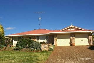 42 Lorraine Cres, Centenary Heights, QLD 4350