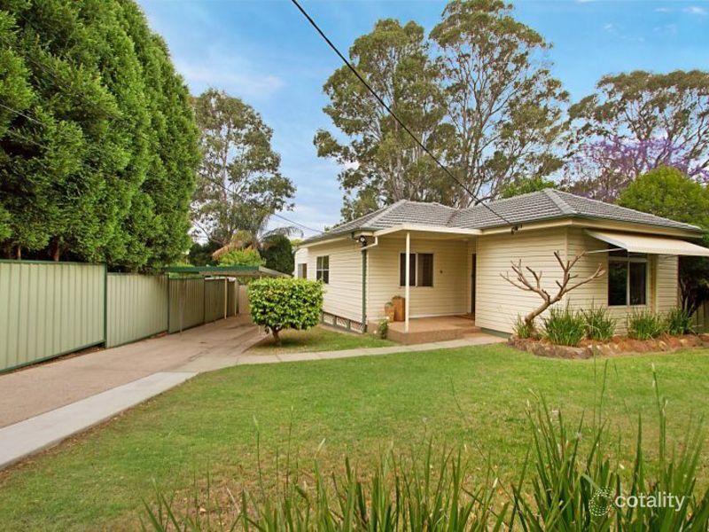 6 Stuart Mould Cres, Lalor Park, NSW 2147