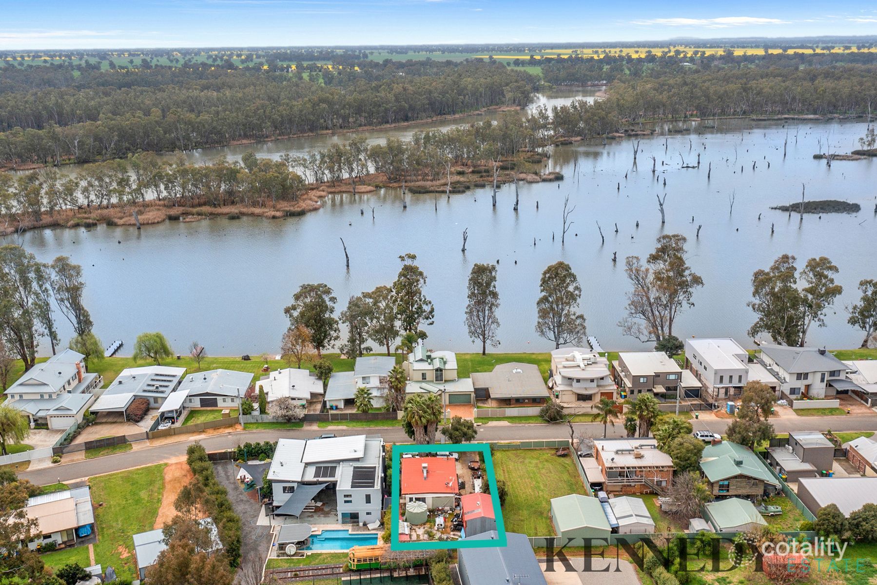 21 Graham Ave, Bundalong, VIC 3730