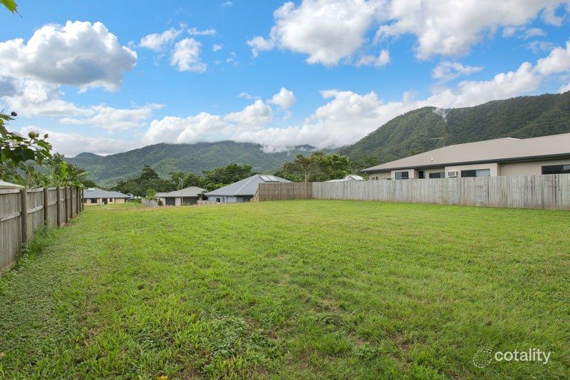 15 Ainscow Dr, Bentley Park, QLD 4869