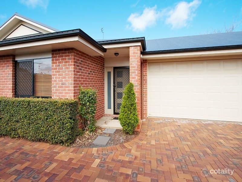2/349 West St, Harristown, QLD 4350