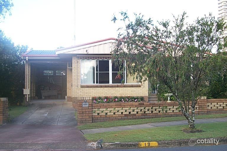 19 Diana Ave, Burleigh Heads, QLD 4220