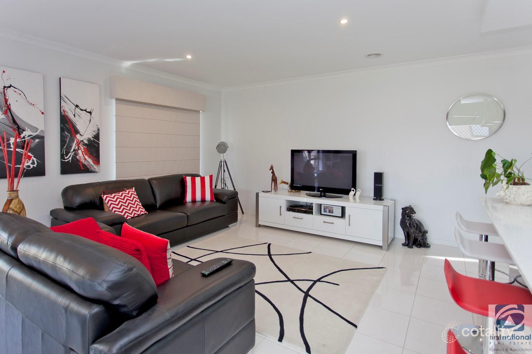 2 Cleeland Ct, West Wodonga, VIC 3690