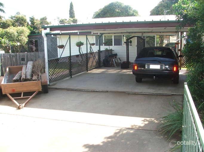 215 Sun Valley Rd, Kin Kora, QLD 4680