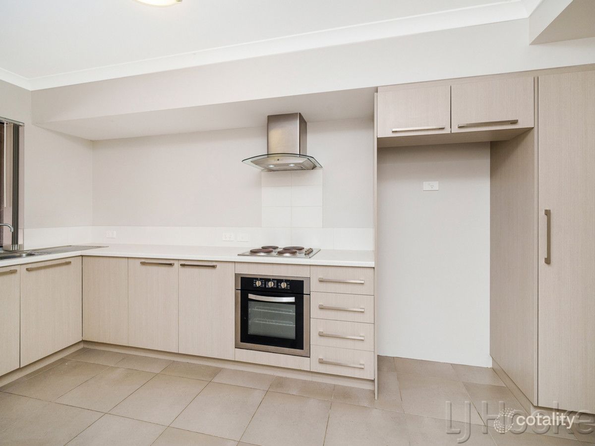 2/3 Packham Rd, Hamilton Hill, WA 6163
