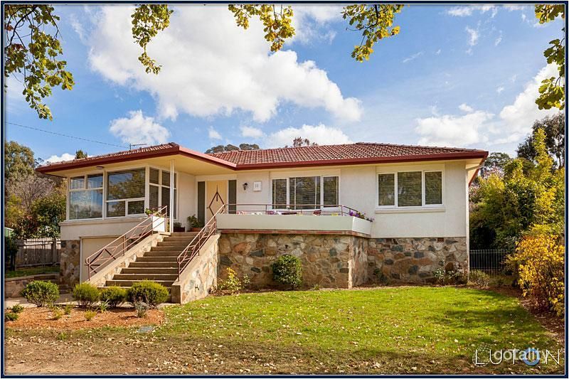 33 Mackennal St, Lyneham, ACT 2602