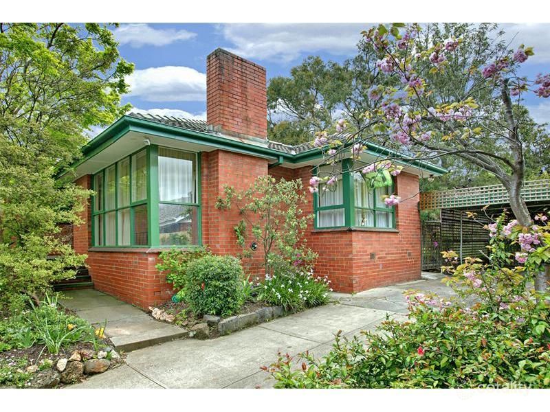 1 Holly Ct, Mitcham, VIC 3132