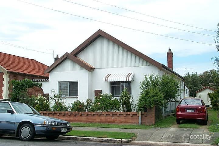 15 Darling St, Hamilton South, NSW 2303