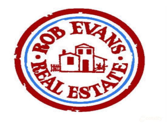 20 Page St, Moruya, NSW 2537