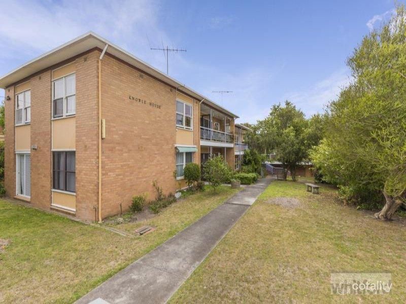 3/6-8 Skene St, Newtown, VIC 3220