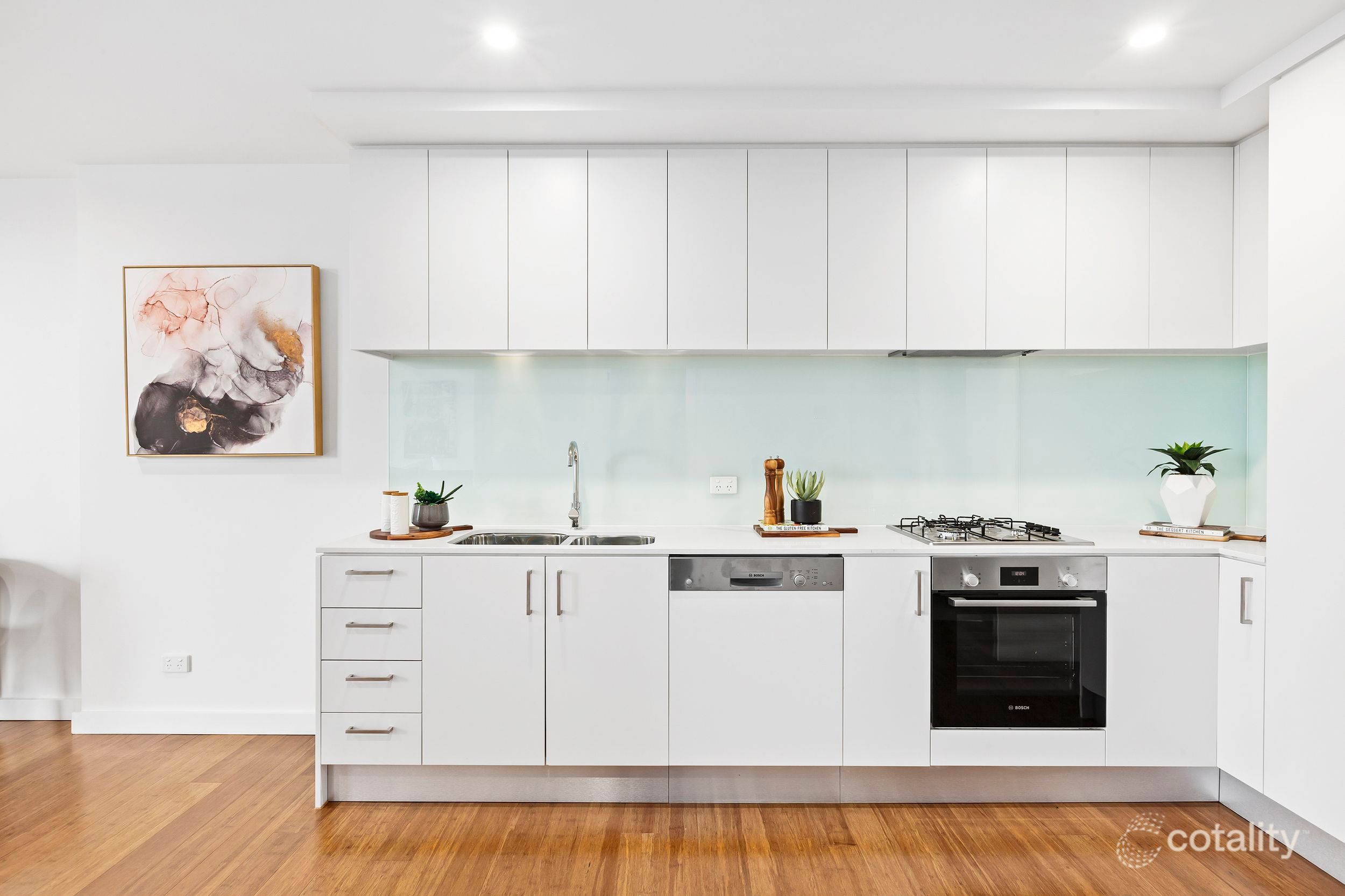 202a/6 Clinch Ave, Preston, VIC 3072