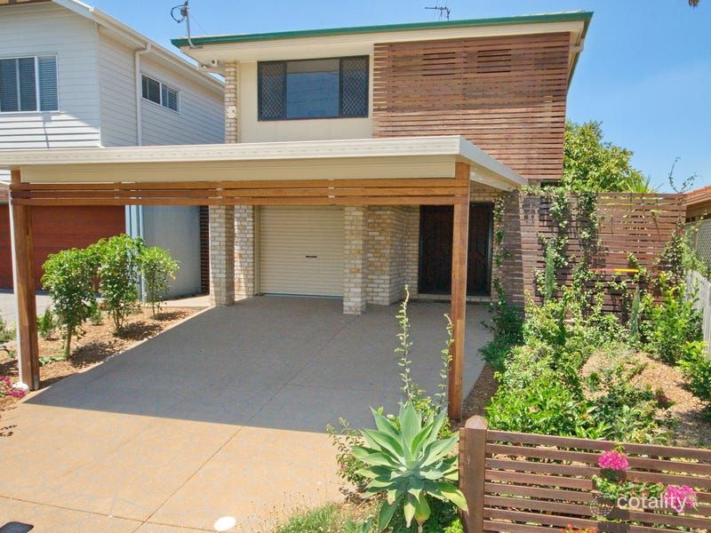 18 Mccurley St, Wynnum West, QLD 4178