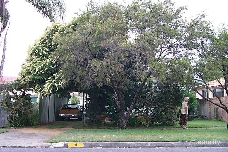 4 Banksia Bdwy, Burleigh Heads, QLD 4220