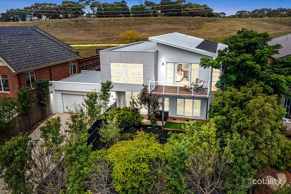 45 Wallaroo Way, Highton, VIC 3216