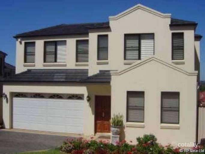 15 Lachlan Dr, Winston Hills, NSW 2153