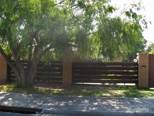 8 Ascot Dr, Keilor Park, VIC 3042