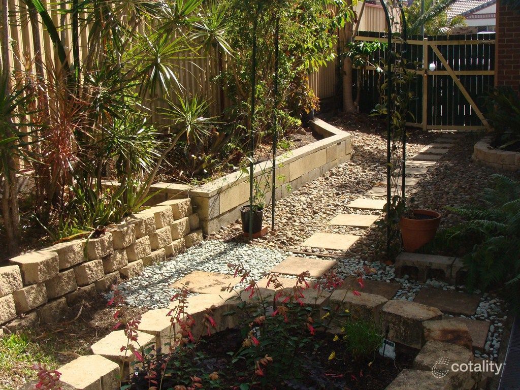 2/12 Douma Dr, Mudgeeraba, QLD 4213