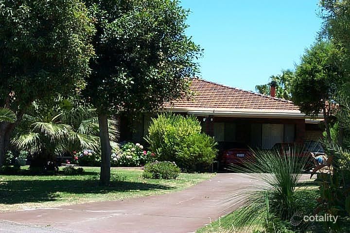 11 Holilond Way, Morley, WA 6062