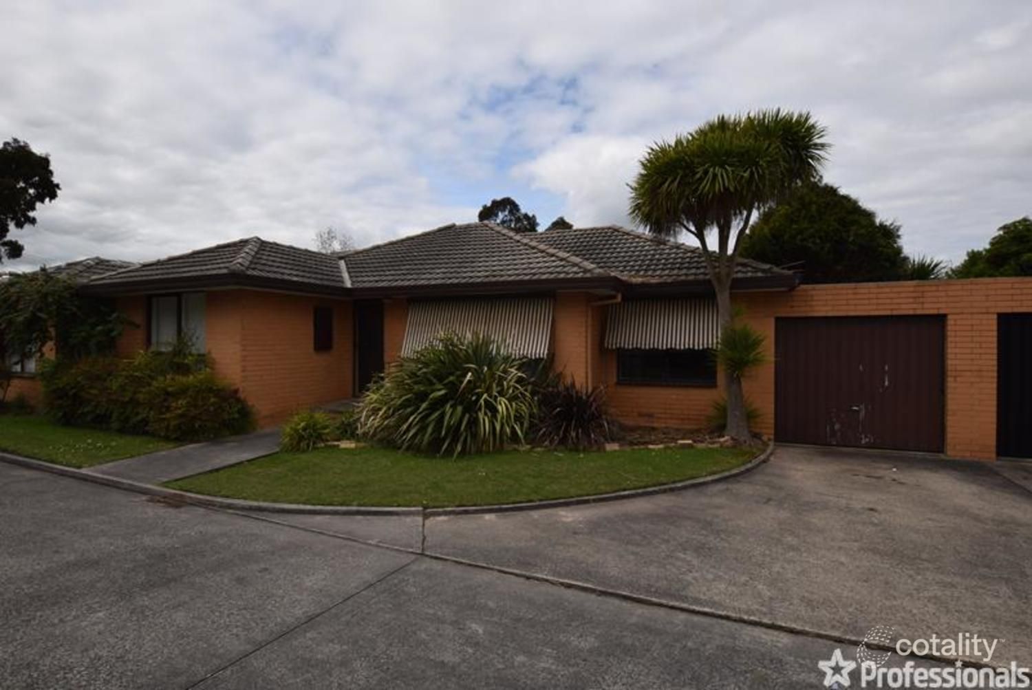 2/14-16 Surrey Rd W, Croydon, VIC 3136