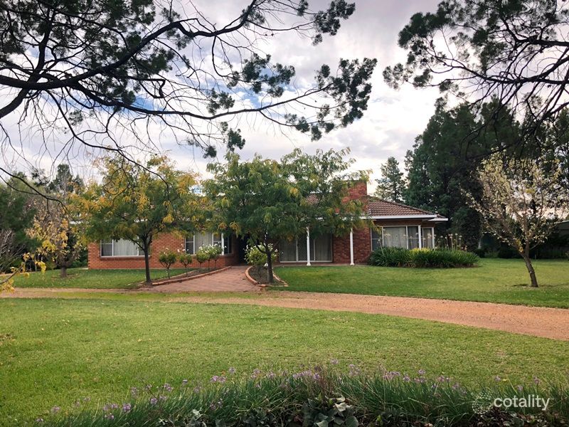 22 Butler Dr, Gilgandra, NSW 2827