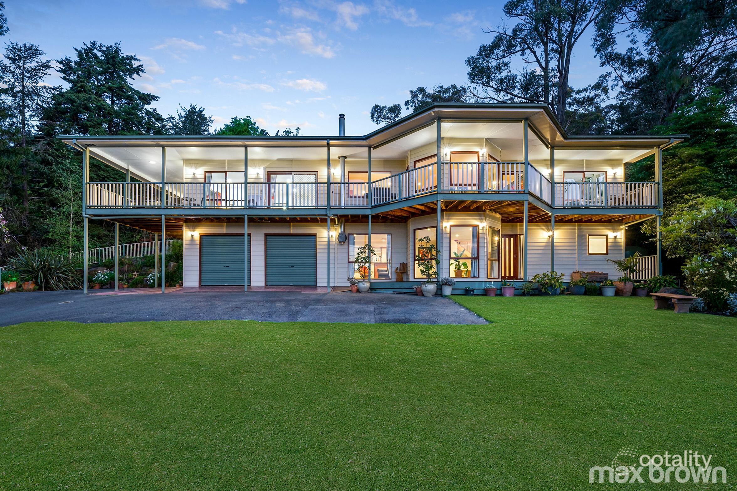 1042 Mt Dandenong Tourist Rd, Montrose, VIC 3765