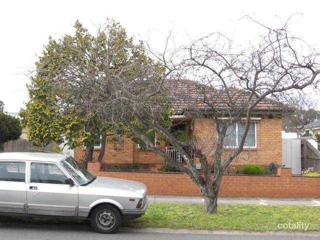 16 Kinrade St, Hughesdale, VIC 3166