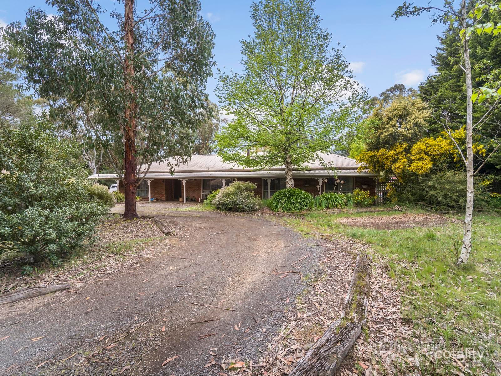 35 Melaleuca Rd, Enfield, VIC 3352