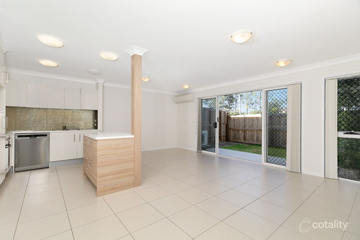 22/22 Yulia St, Coombabah, QLD 4216