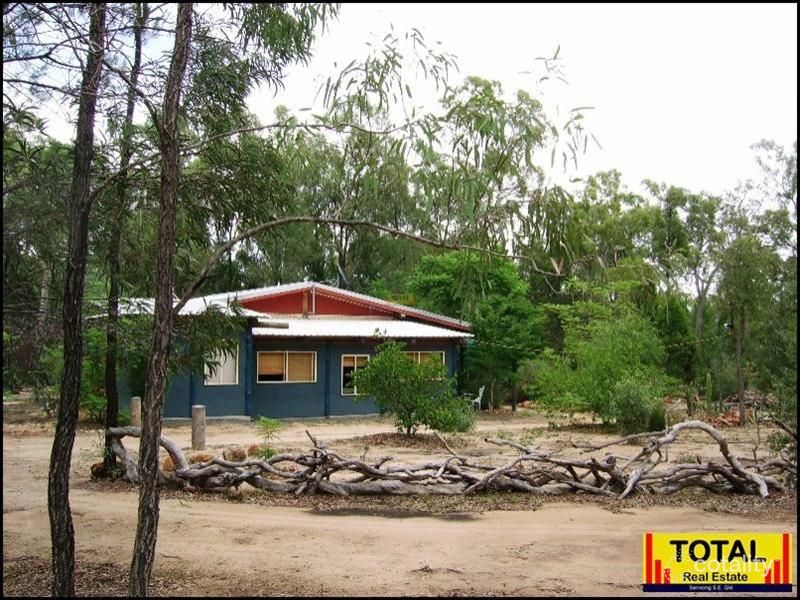 83 Ayers Rock Rd, Cypress Gardens, QLD 4357