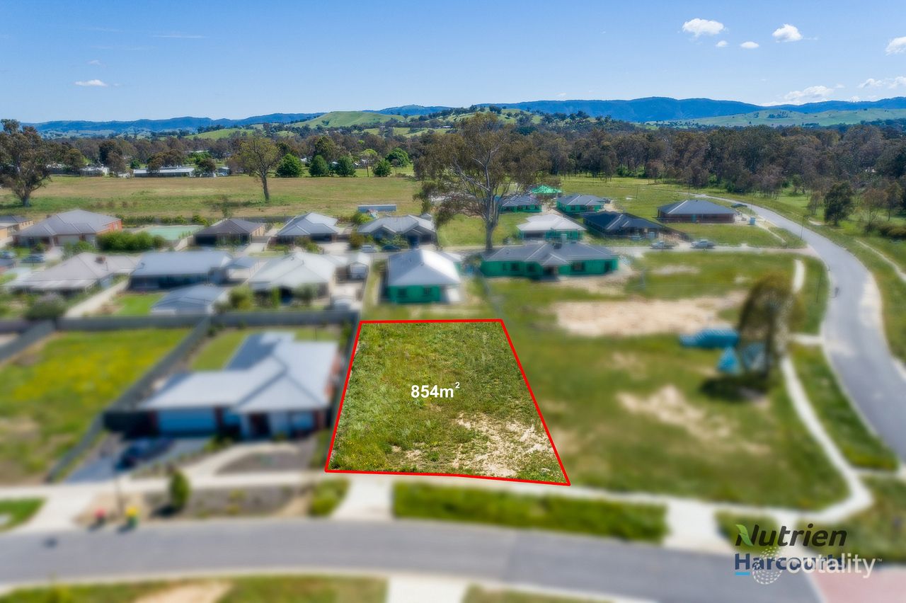 33 Yea Springs Dr, Yea, VIC 3717