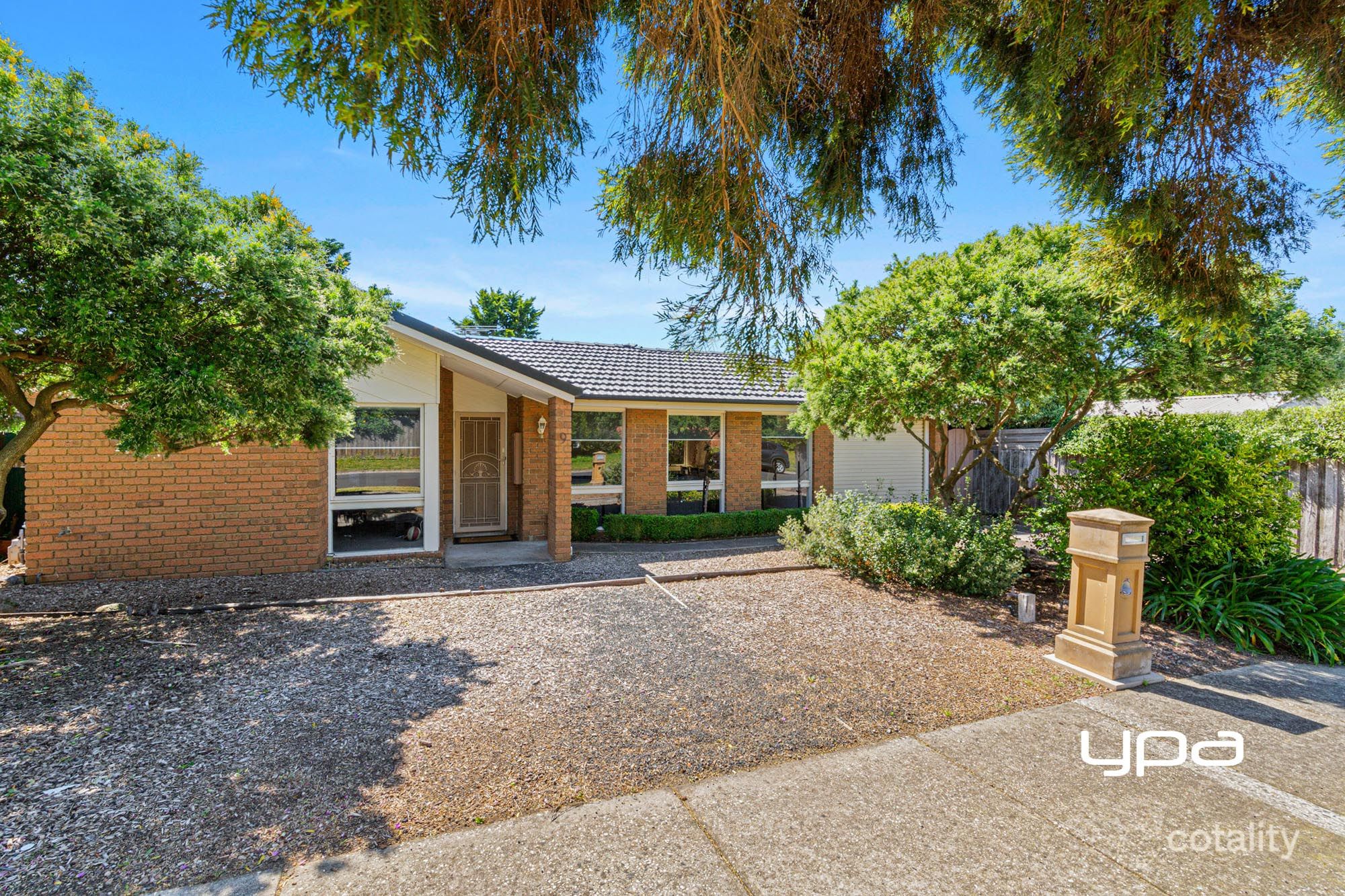 9 Marjorie Ave, Sunbury, VIC 3429