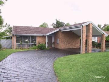 4 Saunders Cl, Lysterfield, VIC 3156