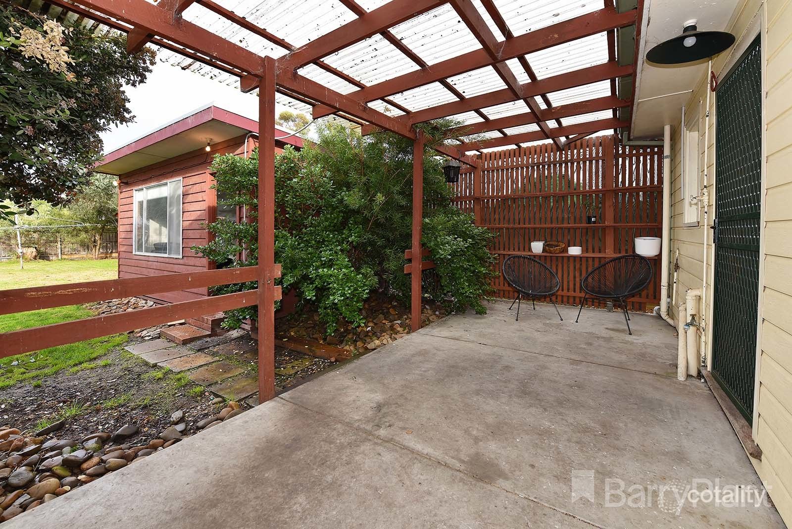 85 Rathcown Rd, Reservoir, VIC 3073
