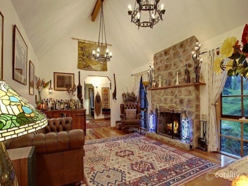 30 Mast Gully Rd, Upwey, VIC 3158