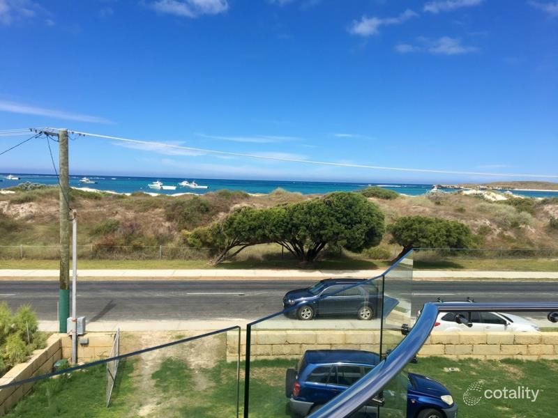 11 Gingin Rd, Lancelin, WA 6044