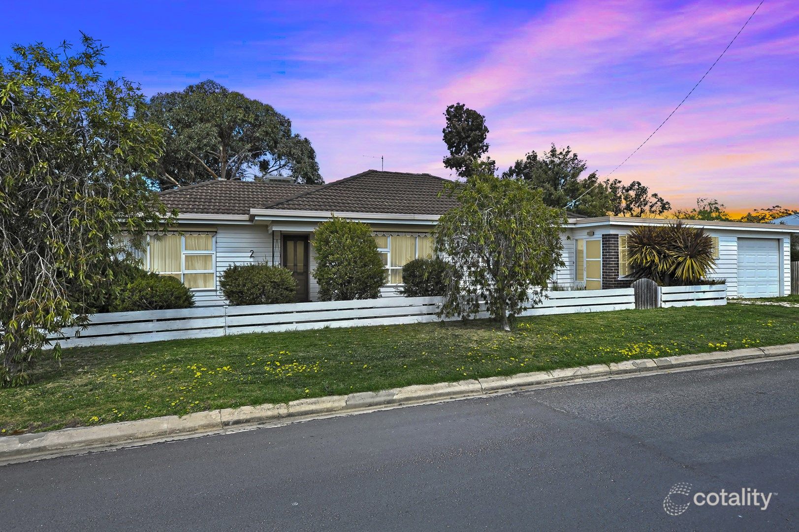 2 Queen St S, Ararat, VIC 3377