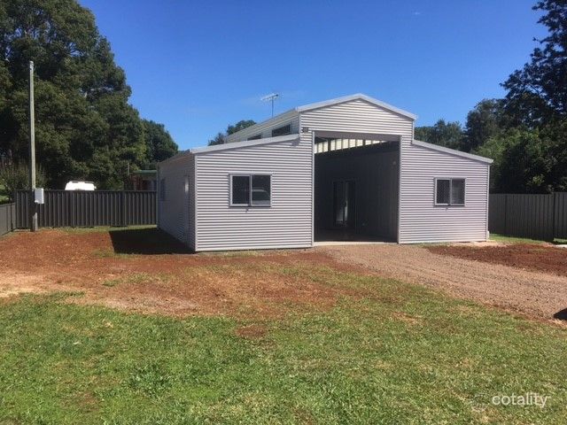 96 Hart St, Blackbutt, QLD 4314